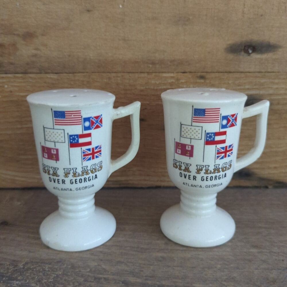 Vintage 1960s Ceramic Six Flags Over Georgia Salt and Pepper Shakers by ALMCO